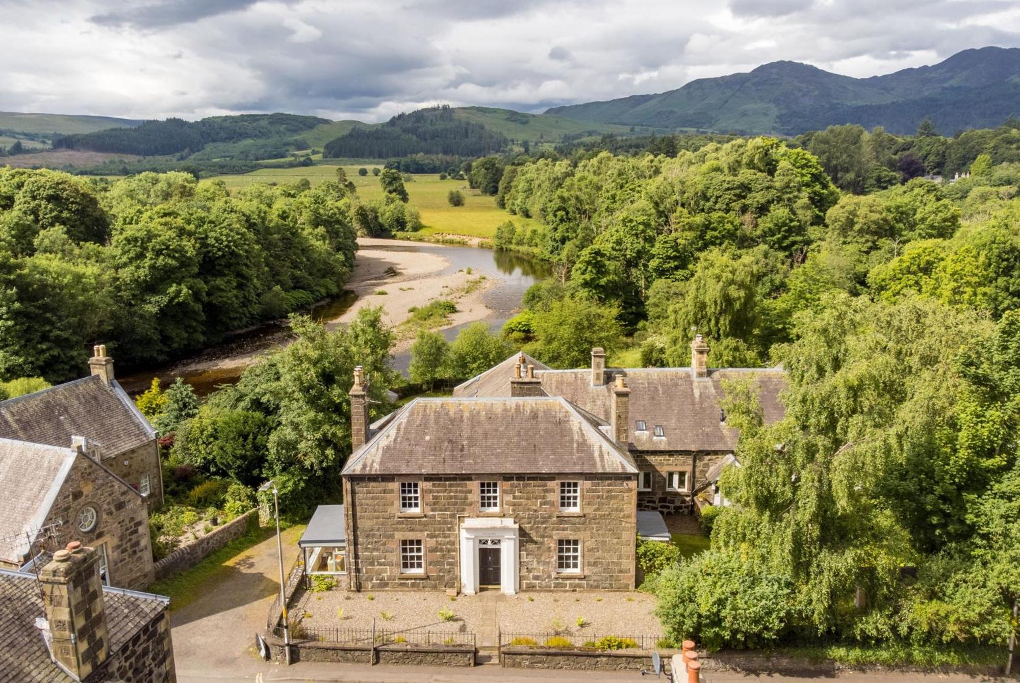 Comrie Old Schoolhouse Villa Eksteriør bilde